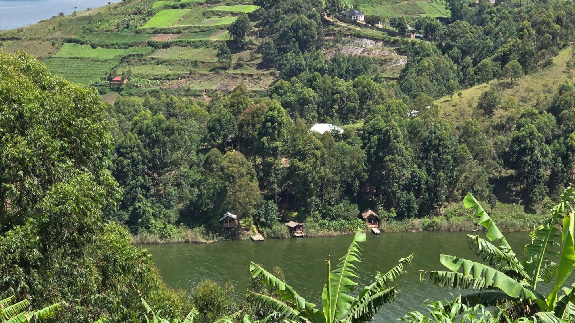 Om Hostel Bunyonyi Kabale Ngoại thất bức ảnh